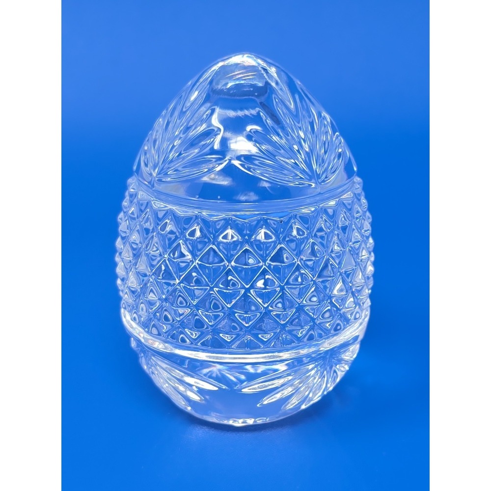 Crystal Cut Glass Egg Paperweight Made in France 3.5 in. PB206